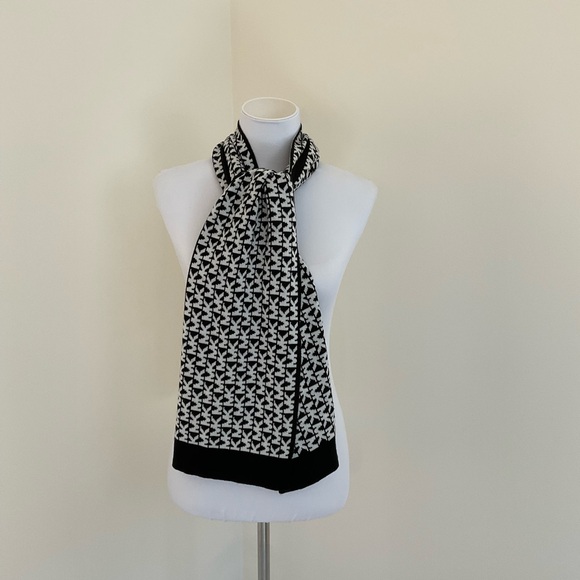 Michael Kors Black and White MK Graphic Print Scarf - Picture 1 of 7